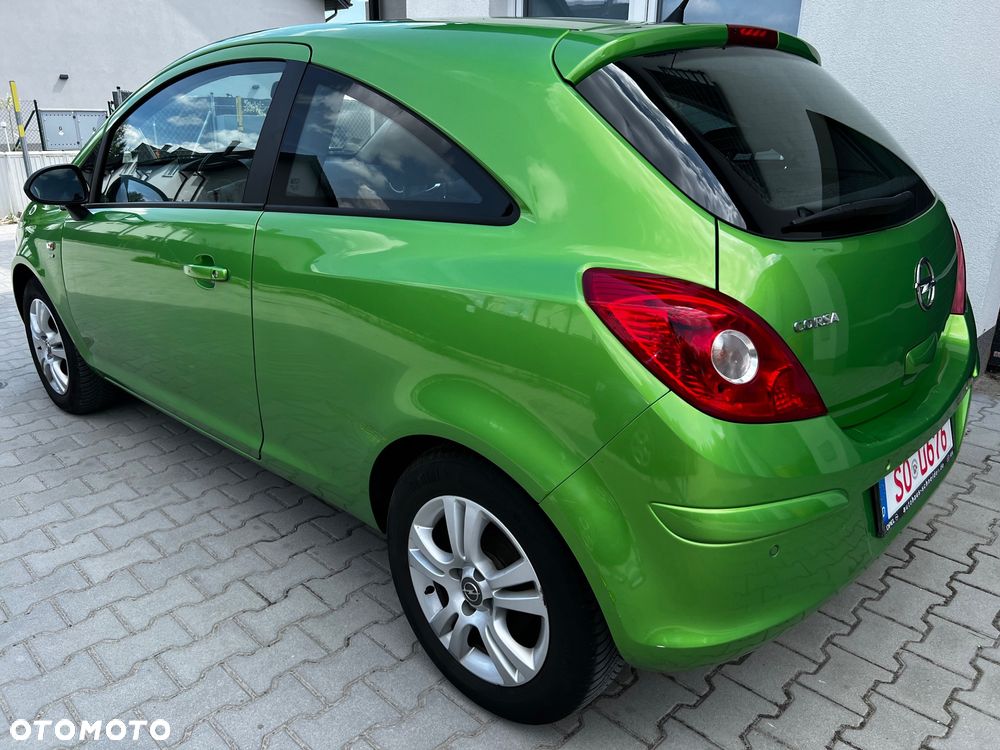 Opel Corsa 1.4 Color Edition - 10