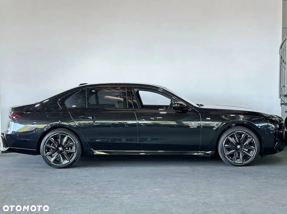 BMW Seria 7 740d xDrive mHEV M Sport sport - 3