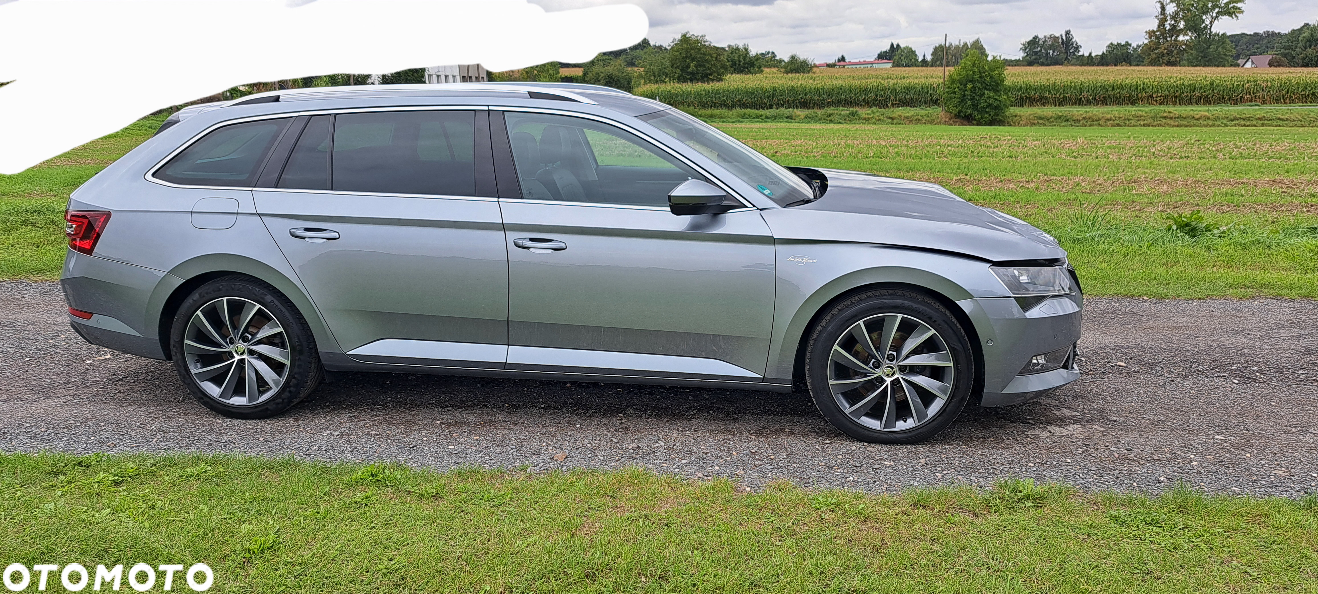 Skoda Superb Combi 2.0 TDI L&K - 2