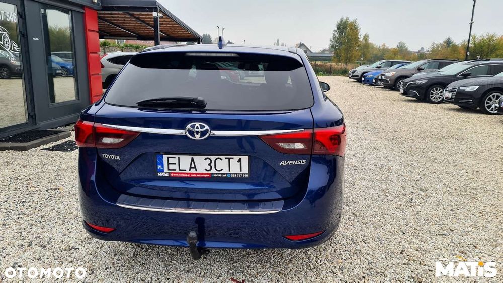 Toyota Avensis - 33
