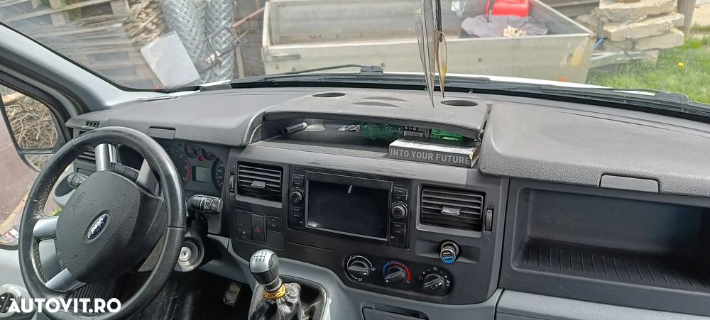 Ford Transit - 6