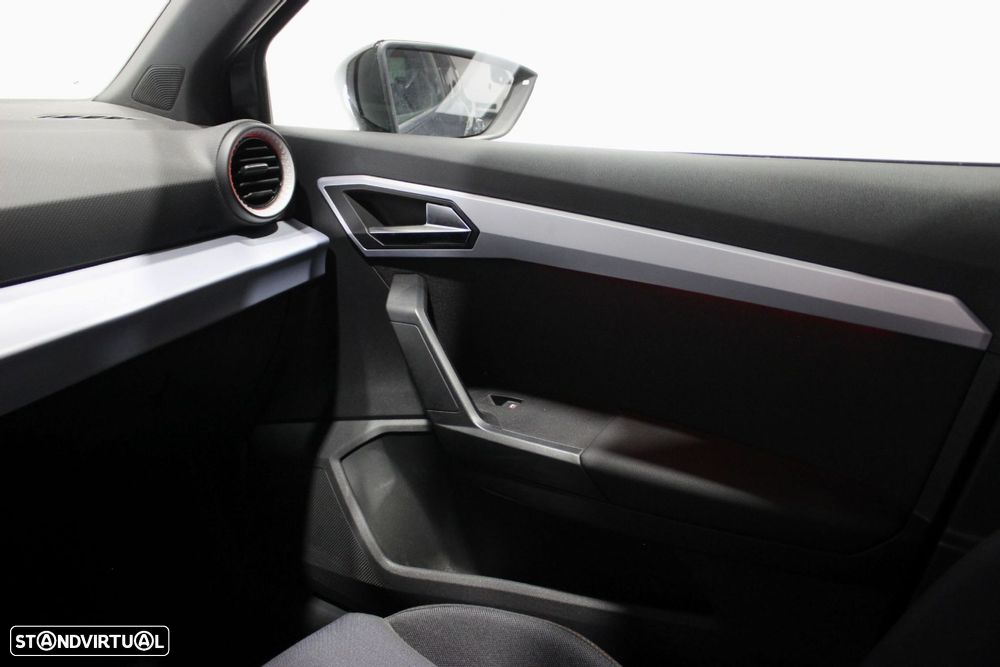 SEAT Ibiza 1.0 TSI FR - 36