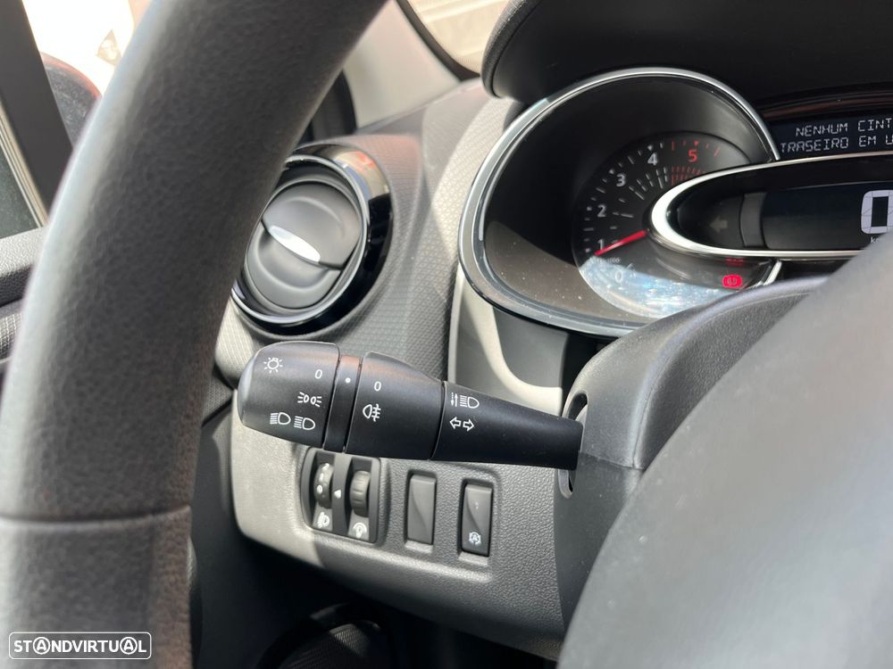 Renault Clio 1.5 dCi Comfort - 18