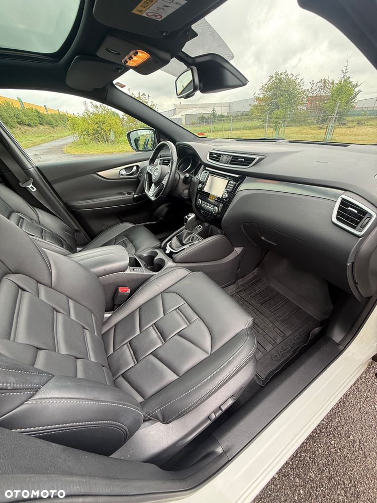 Nissan Qashqai 1.2 DIG-T Tekna Xtronic EU6 - 13