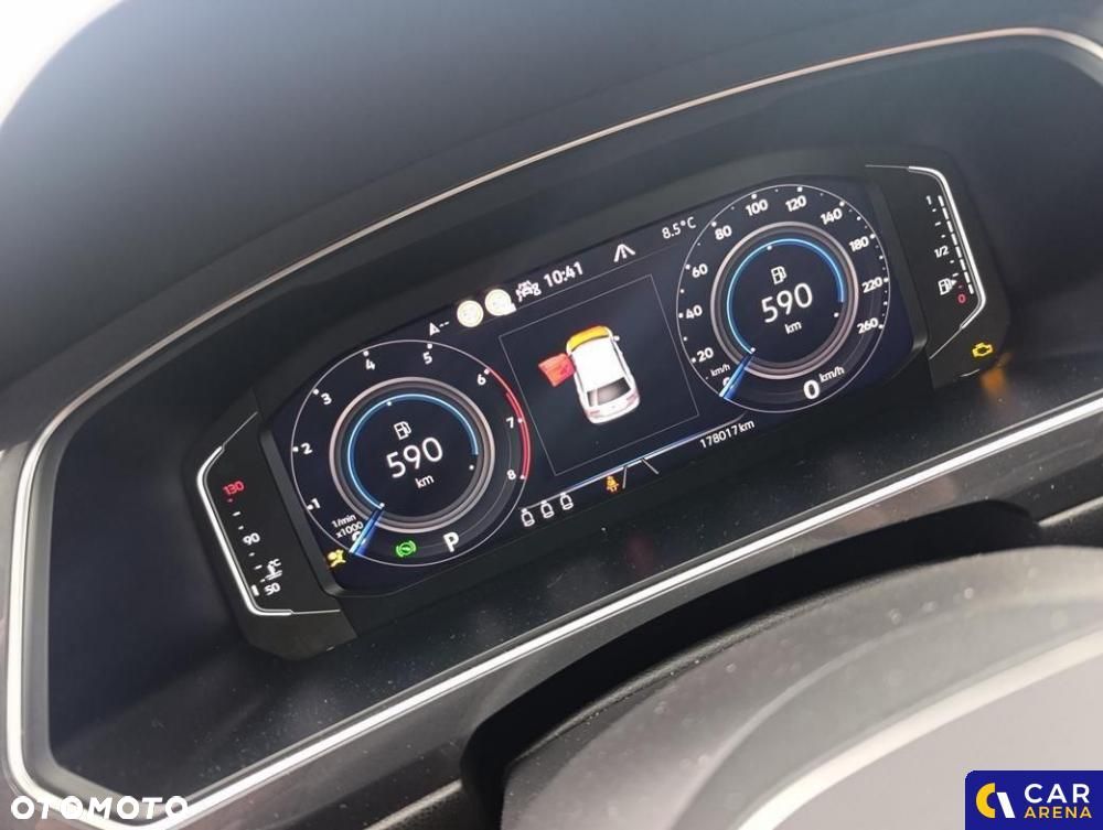 Volkswagen Tiguan - 8