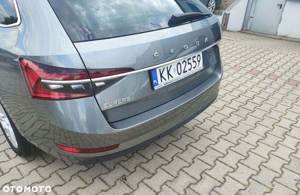 Skoda Superb 2.0 TDI SCR Style DSG - 13