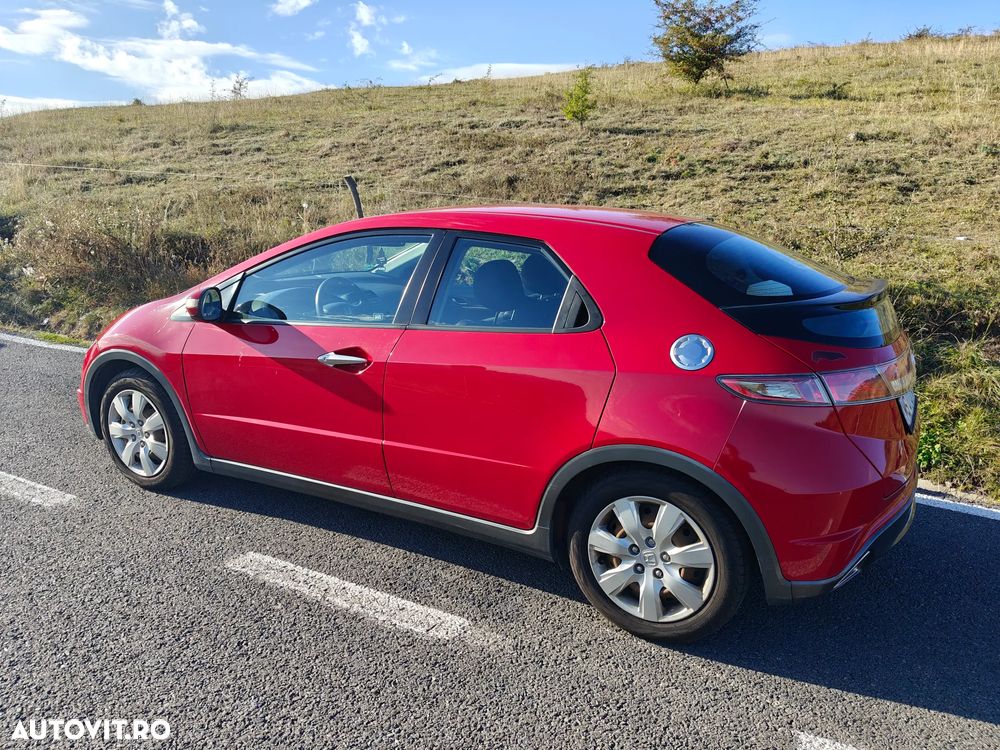 Honda Civic 1.4 i-VTEC MT Comfort - 10