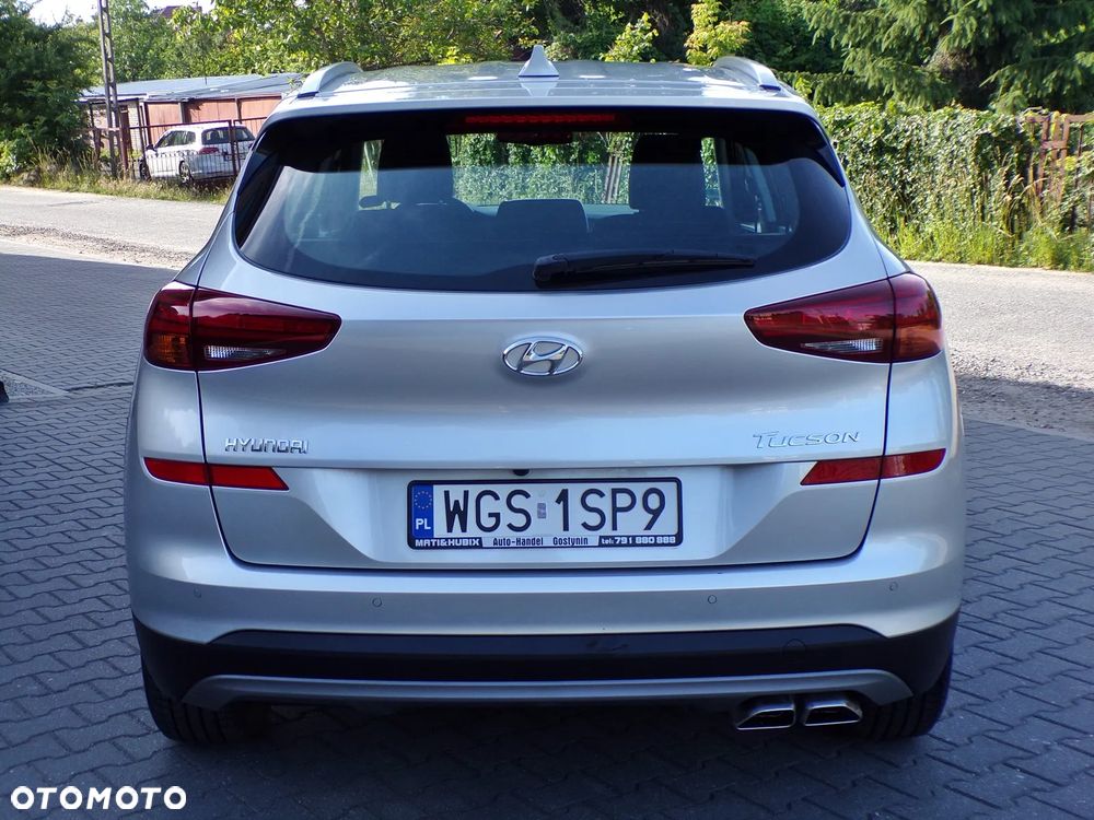 Hyundai Tucson 1.6 CRDi 48V-Hybrid 2WD DCT Select - 9