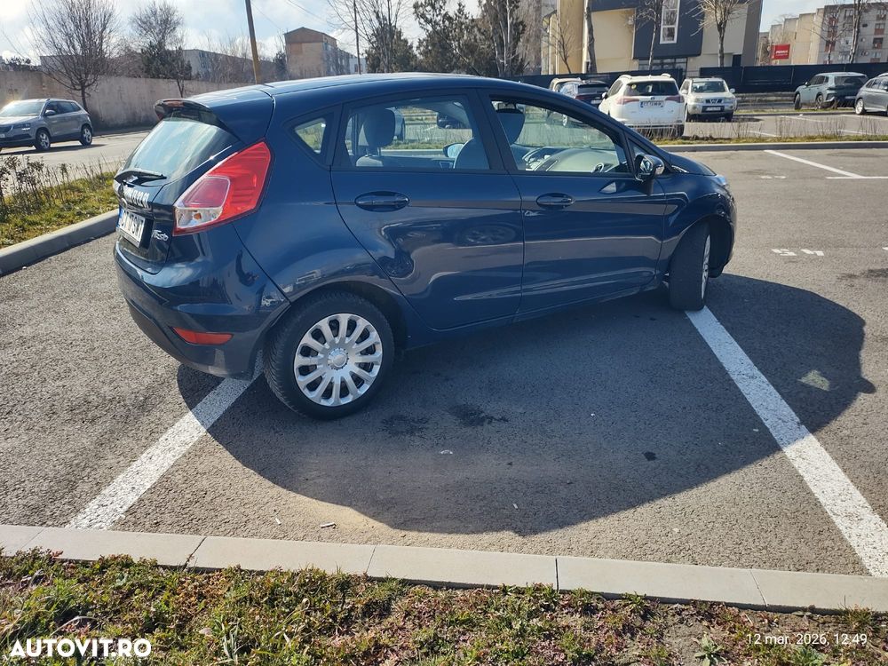 Ford Fiesta - 7