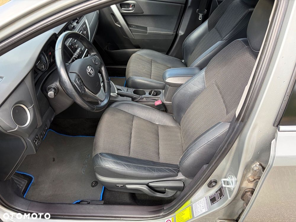 Toyota Auris 1.8 HSD Prestige NAVI - 5