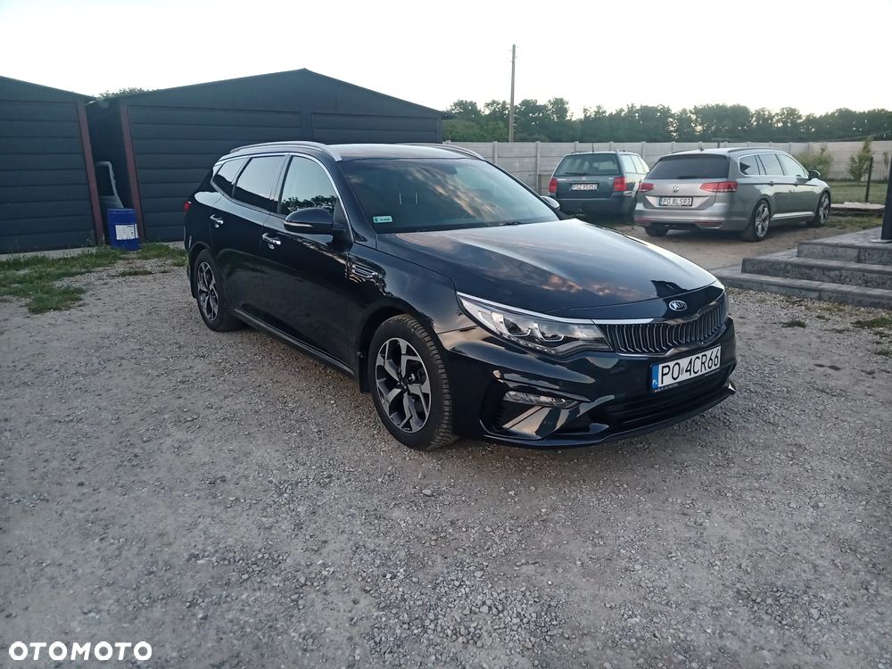 Kia Optima 1.6 T-GDI L DCT - 1