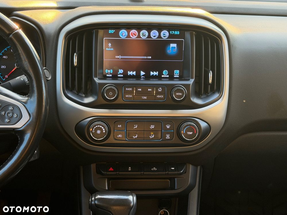 Chevrolet Colorado - 15