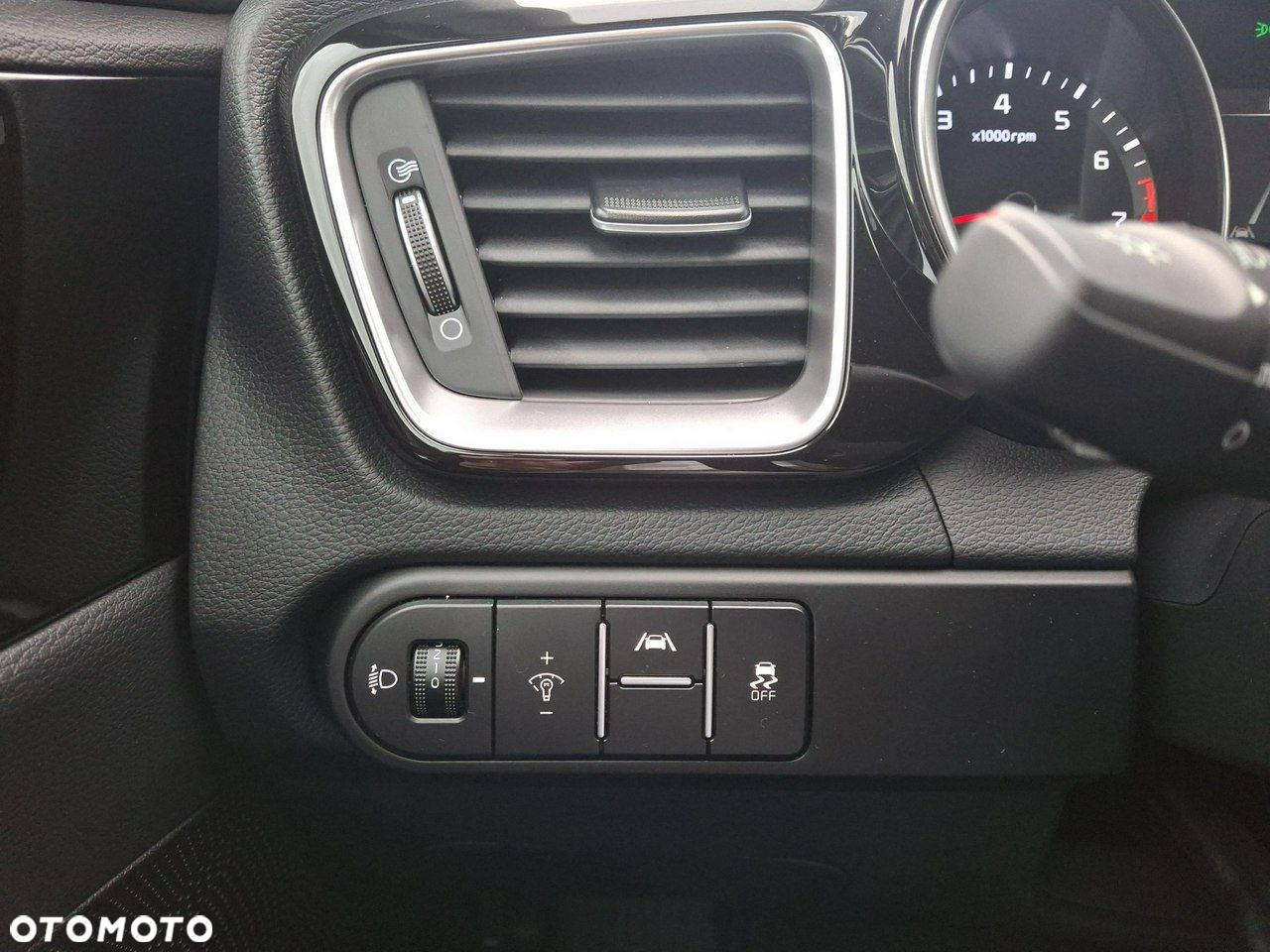 Kia Ceed 1.5 T-GDI Tribute DCT - 20