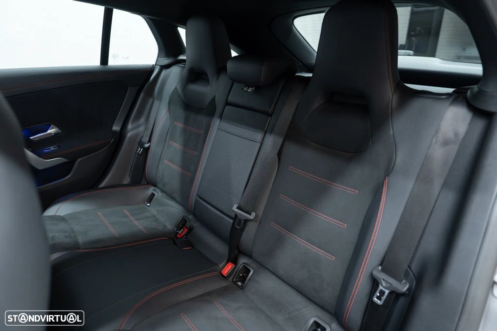 Mercedes-Benz CLA 250 e 8G-DCT Edition AMG Line - 55