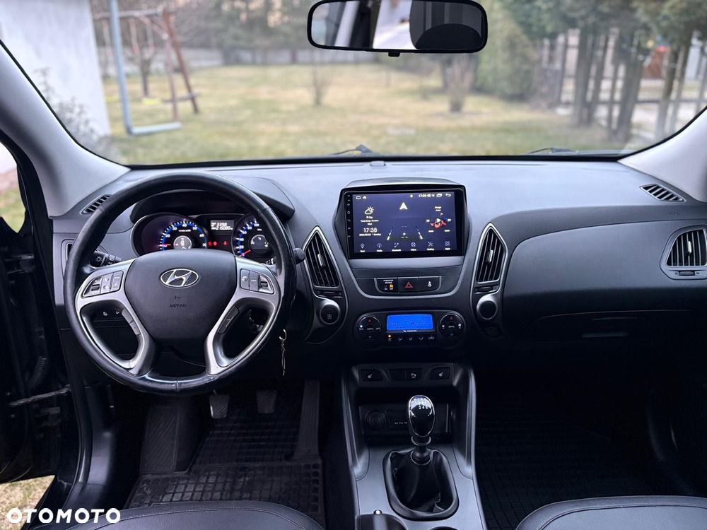 Hyundai ix35 - 12