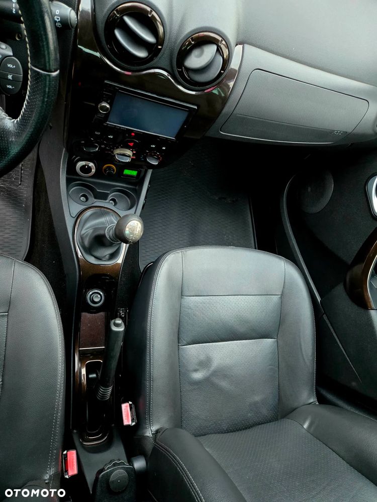 Dacia Duster 1.6 16V 4x4 Prestige - 18