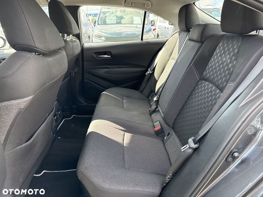 Toyota Corolla 1.8 Hybrid Comfort - 12