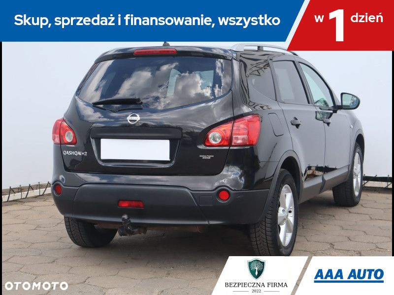 Nissan Qashqai+2 - 6