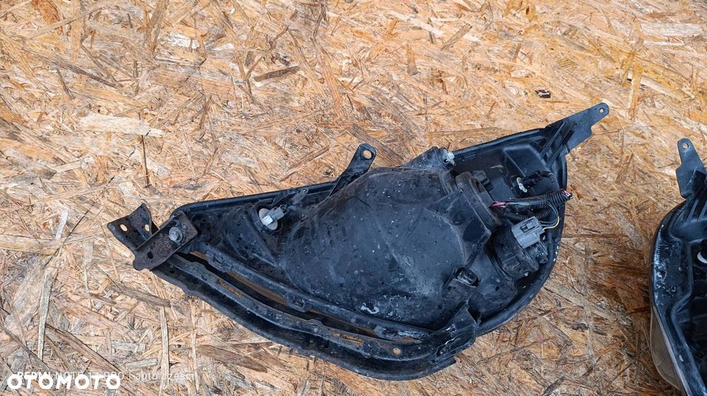 Komplet reflektorów przednich Komplet Honda Jazz LAMPA LEWA PRAWA PRZÓD - 9