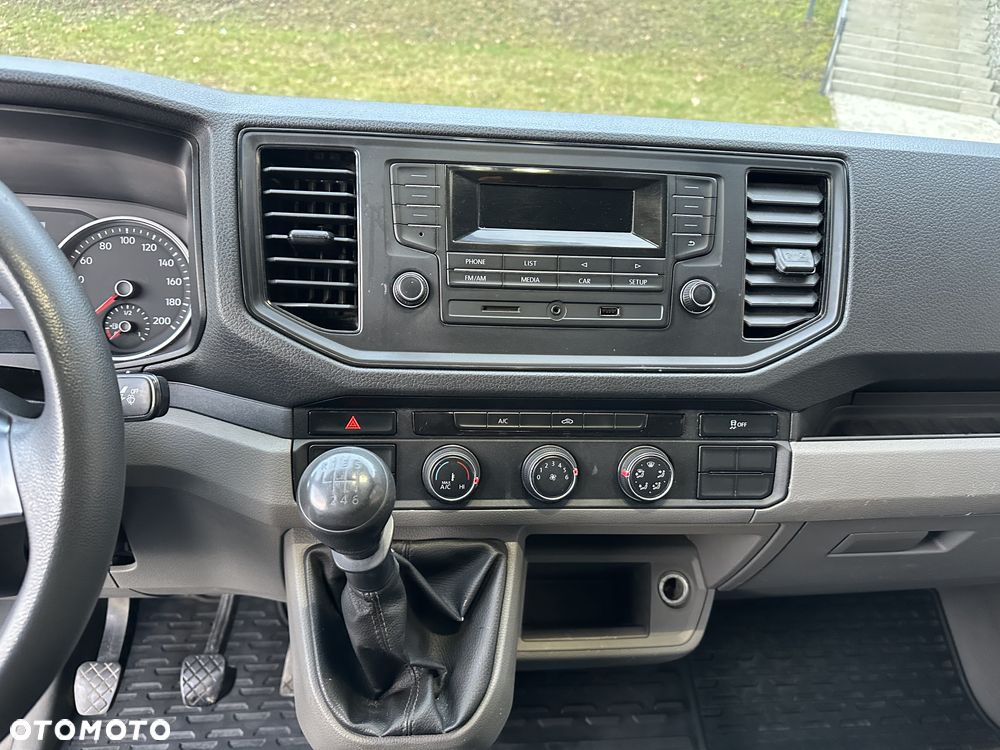 Volkswagen Crafter - 12
