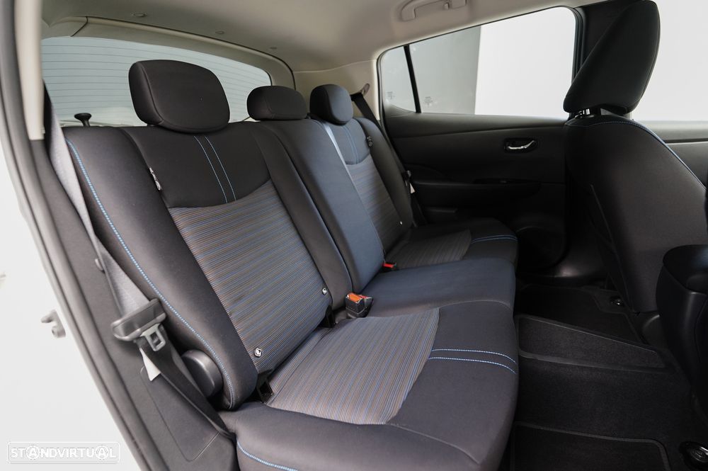 Nissan Leaf N-Connecta - 14