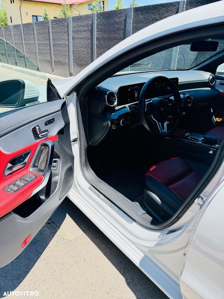 Mercedes-Benz CLA 180 d 7G-DCT AMG Line - 14