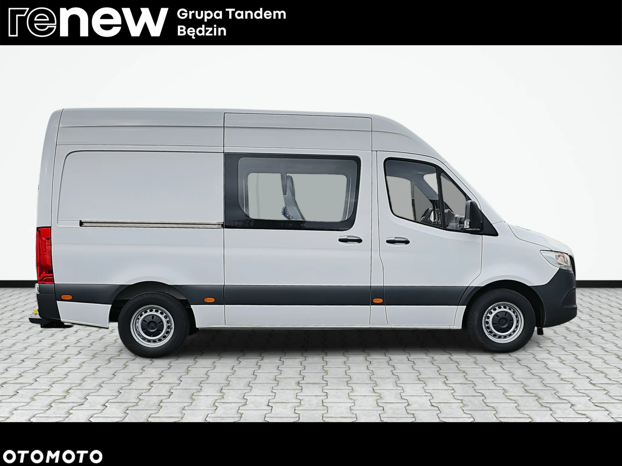 Mercedes-Benz Sprinter - 4