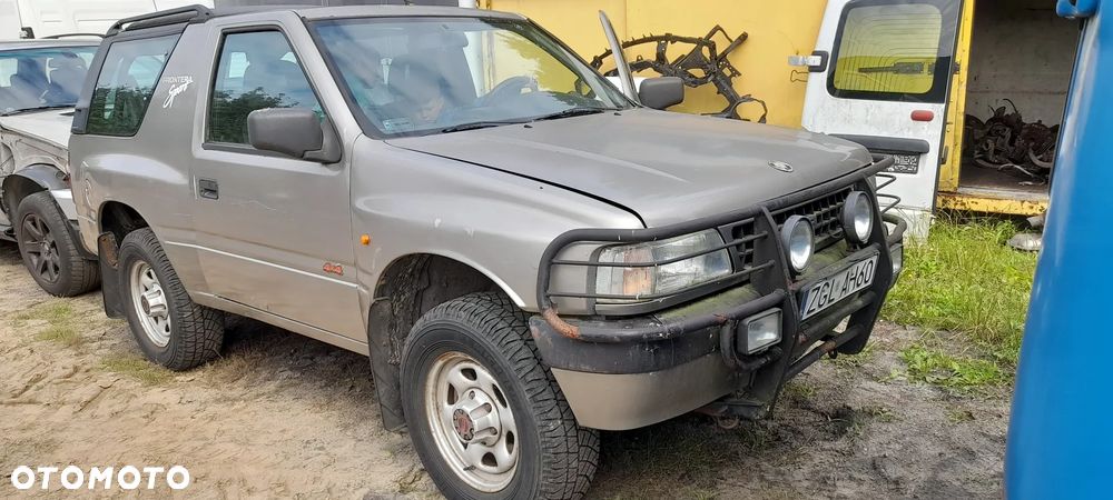 MOST PRZEDNI 4.30 OPEL FRONTERA A SPORT 2.5 TDS - 2