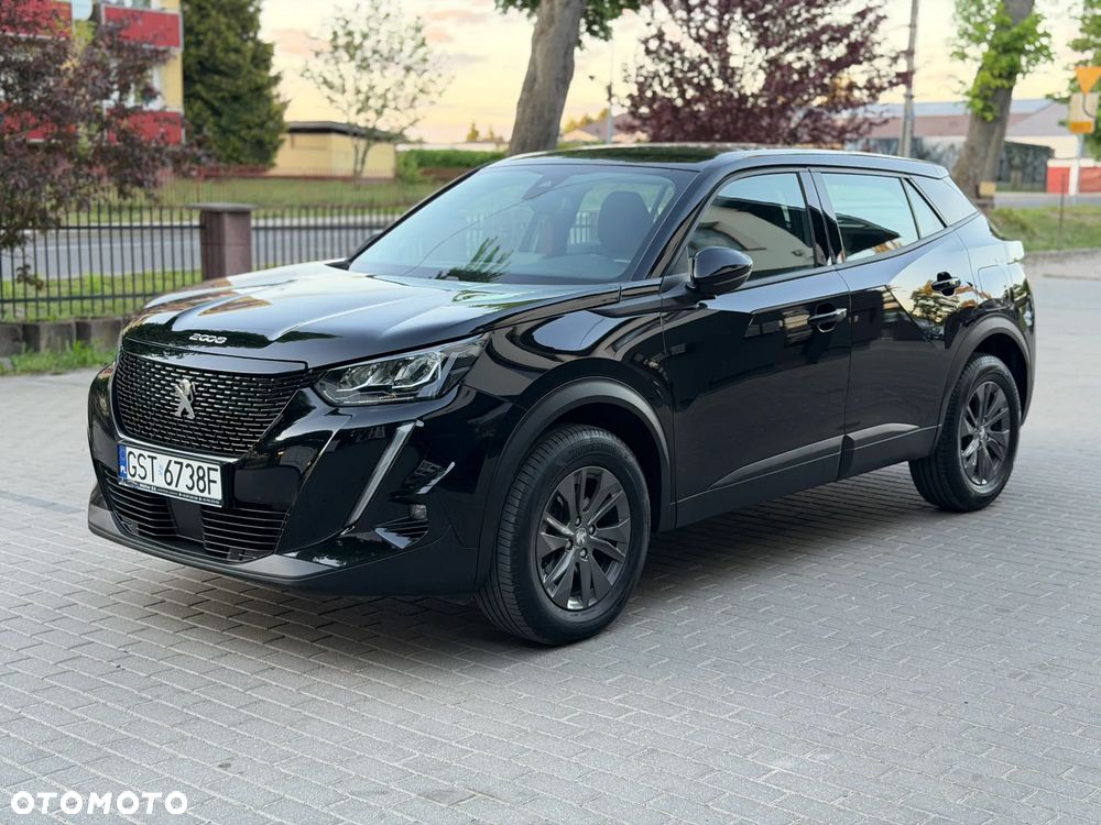 Peugeot 2008 PureTech 130 EAT8 Active - 4