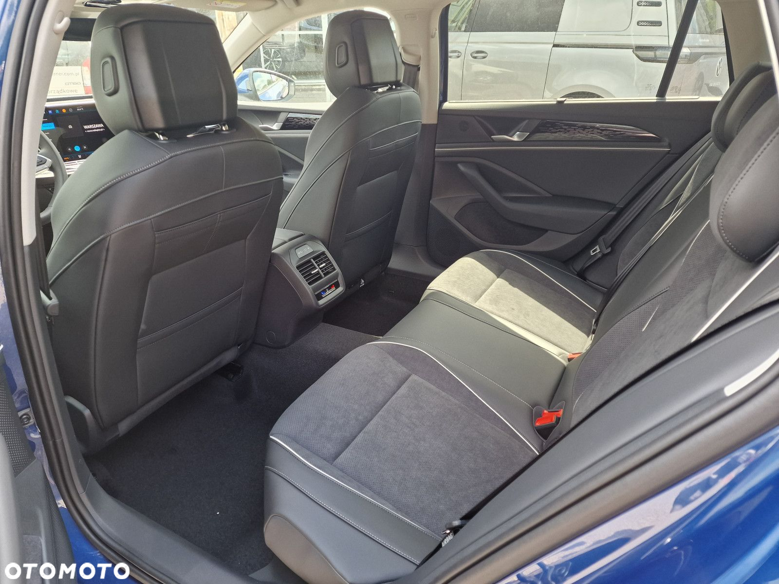 Volkswagen Passat 1.5 TSI EVO Business DSG - 13