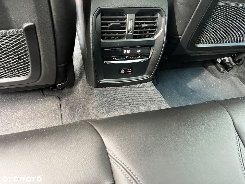 BMW Seria 4 M440i xDrive Gran Coupe - 18