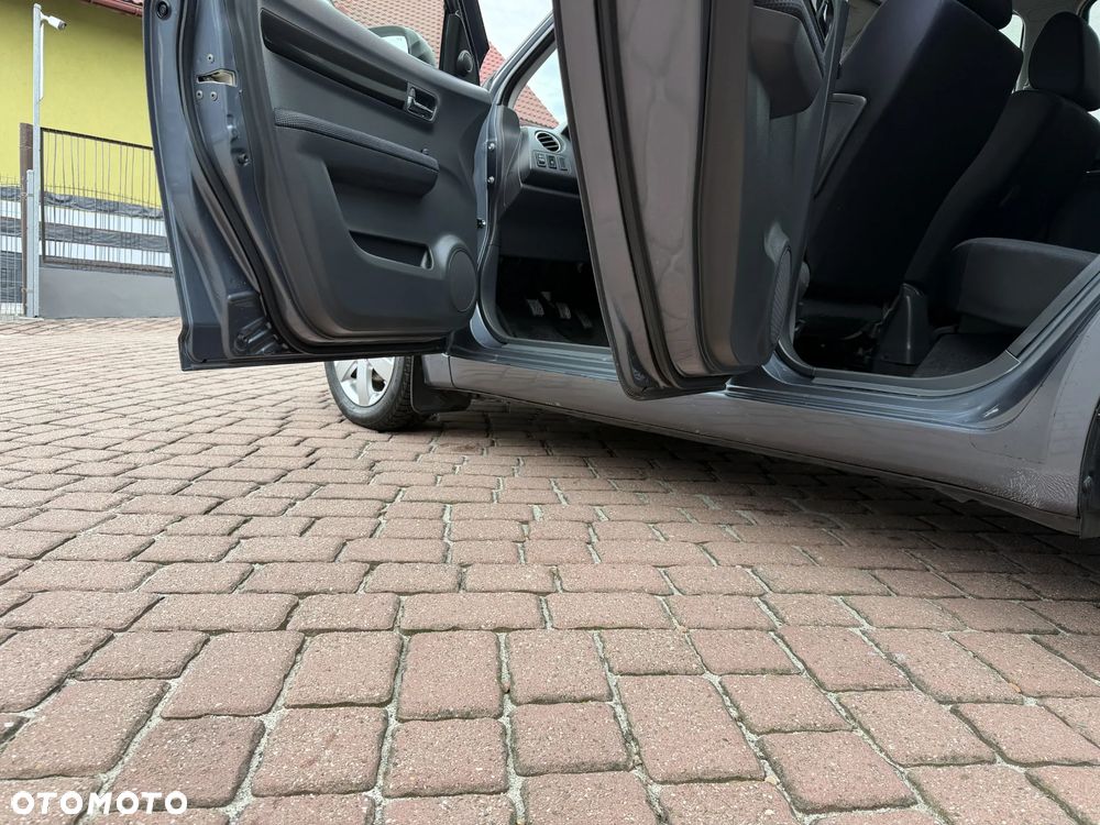 Suzuki Swift 1.3 GS / Premium 4WD - 25