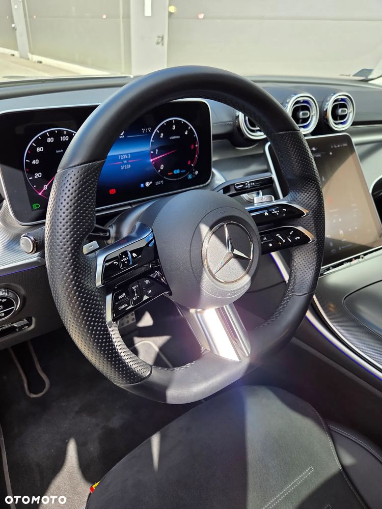 Mercedes-Benz Klasa C 220 d mHEV AMG - 40
