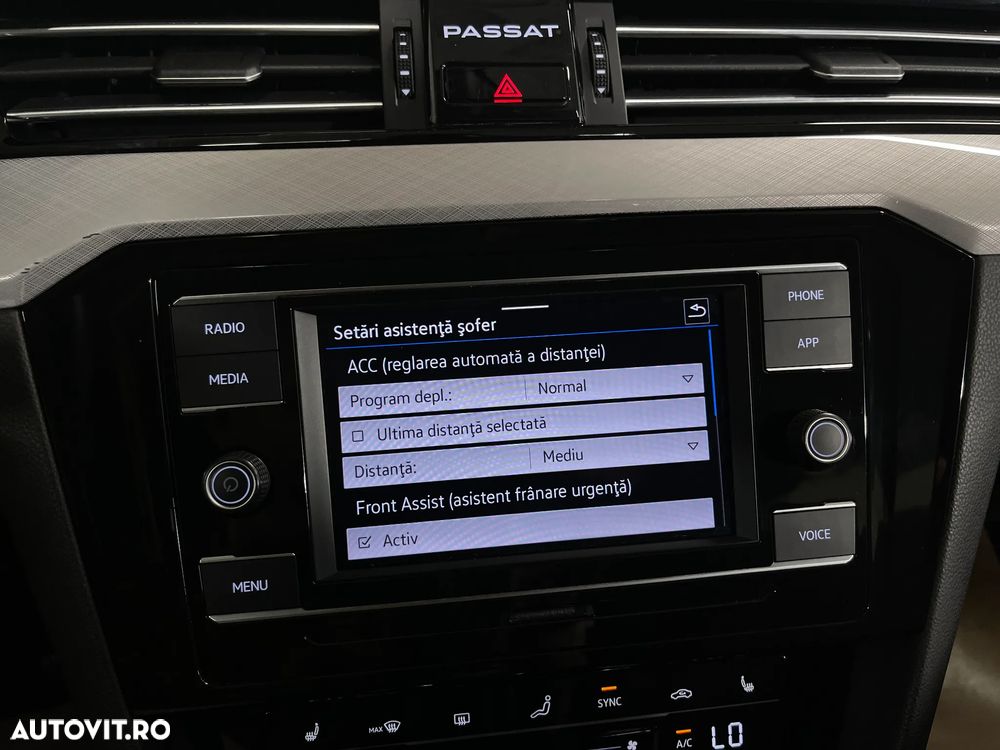 VOLKSWAGEN Passat 2023 — imagine 43