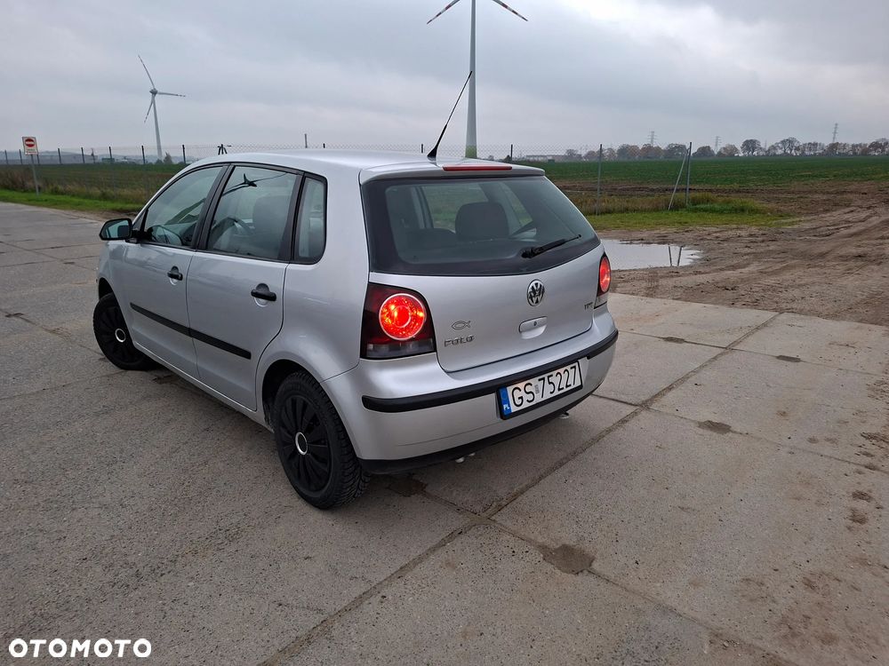 Volkswagen Polo - 15