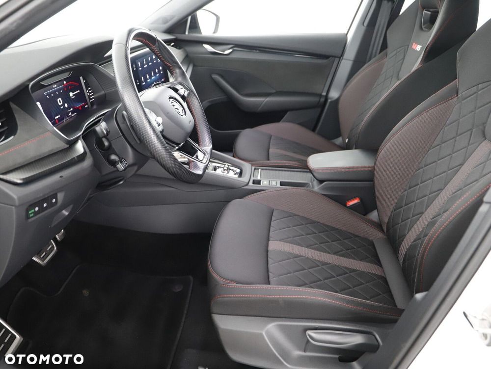 Skoda Octavia 2.0 TDI RS DSG - 11