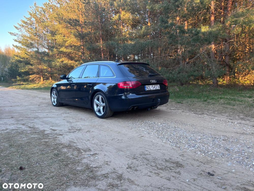 Audi A4 Avant 2.0 TDI - 4
