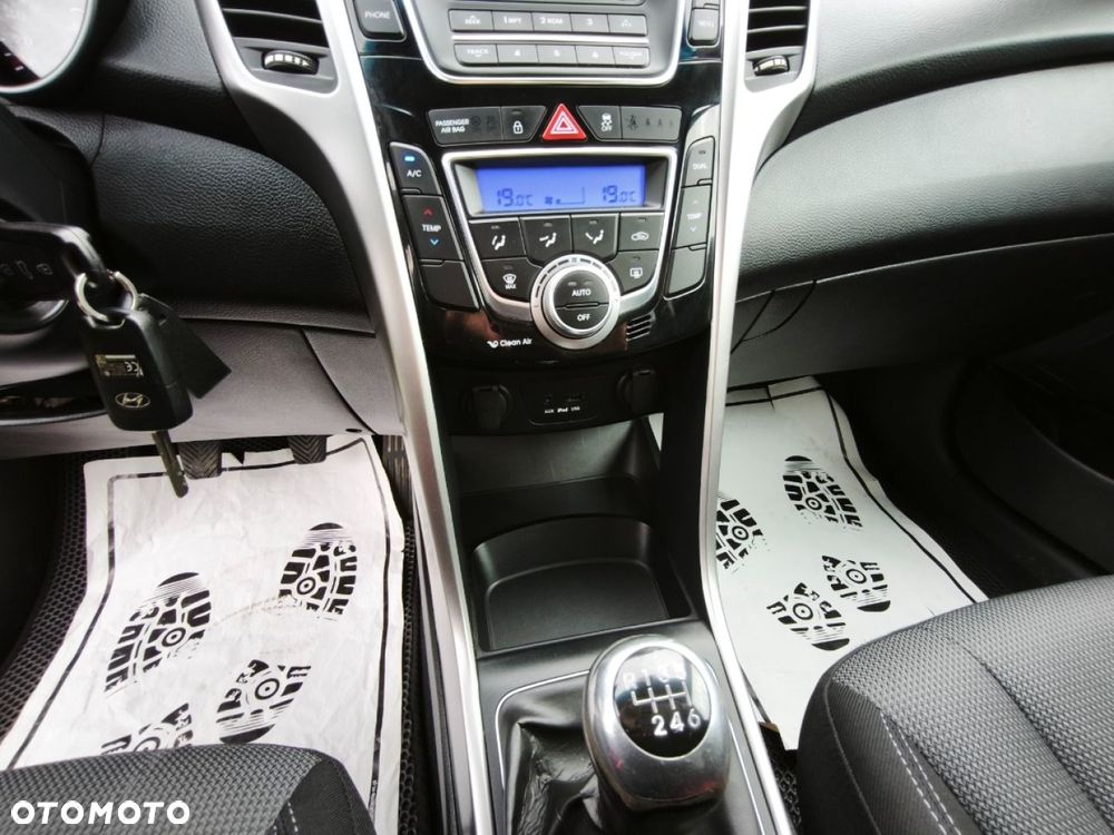 Hyundai i30 - 10