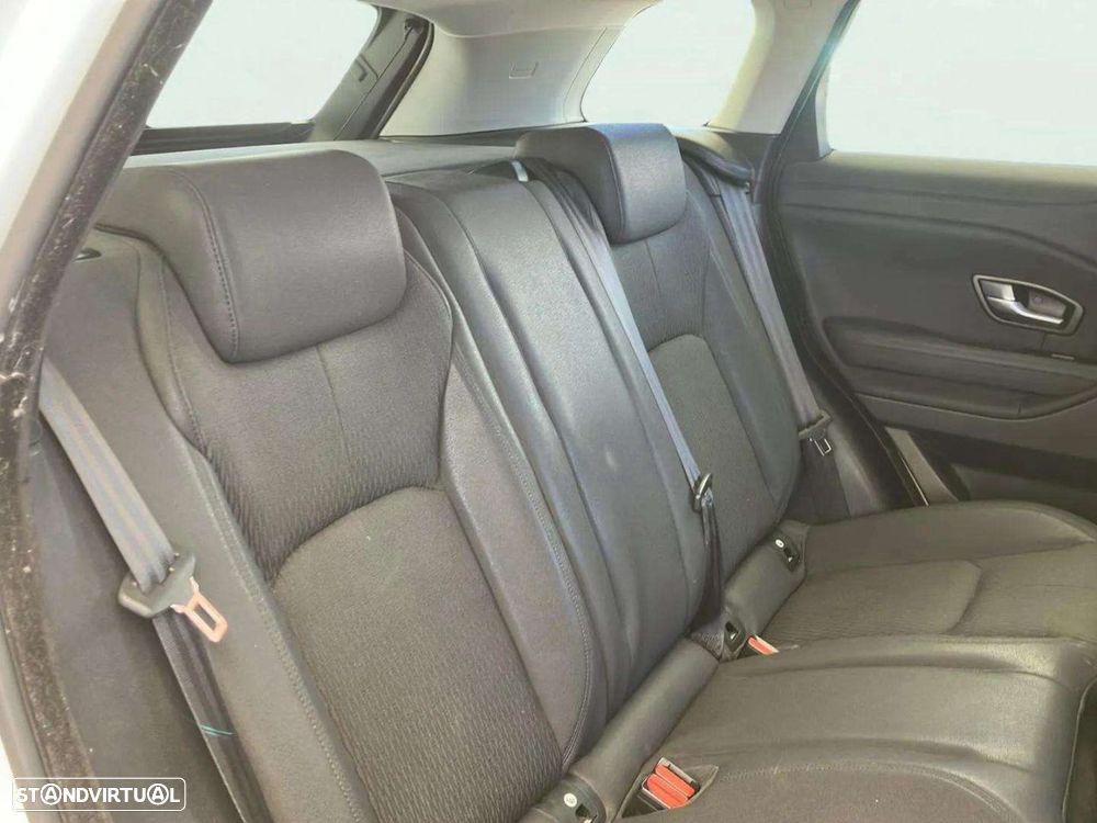 Land Rover Range Rover Evoque - 16