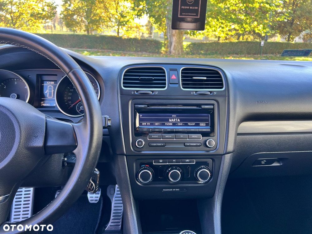 Volkswagen Golf - 19