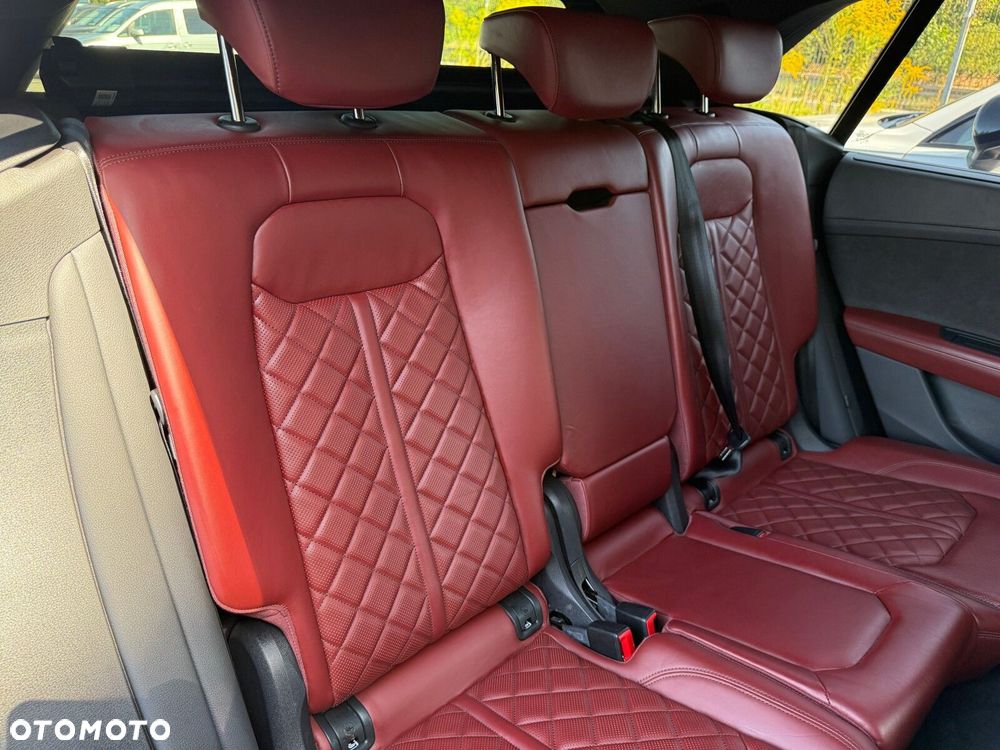 Audi SQ8 TFSI Quattro Tiptronic - 29