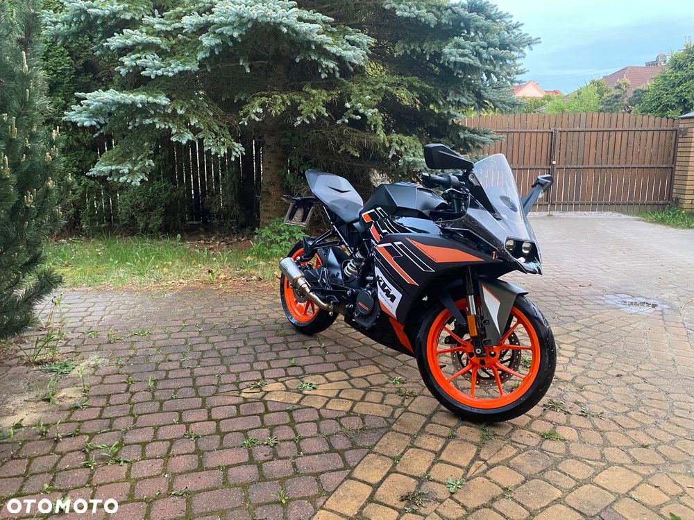 KTM RC 125 - 1