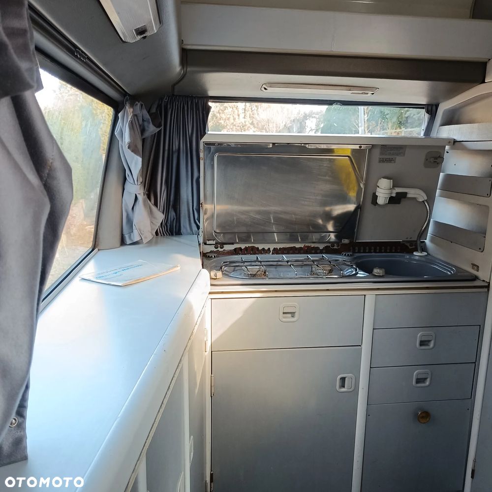 Volkswagen T4 California - 22