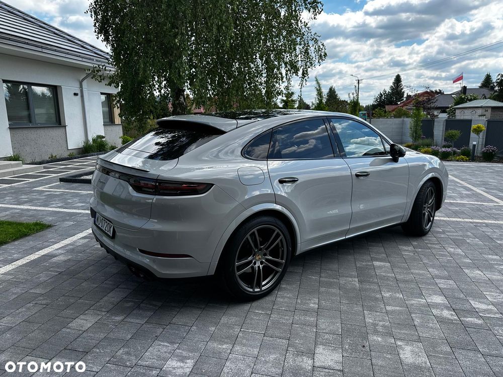 Porsche Cayenne Standard - 4