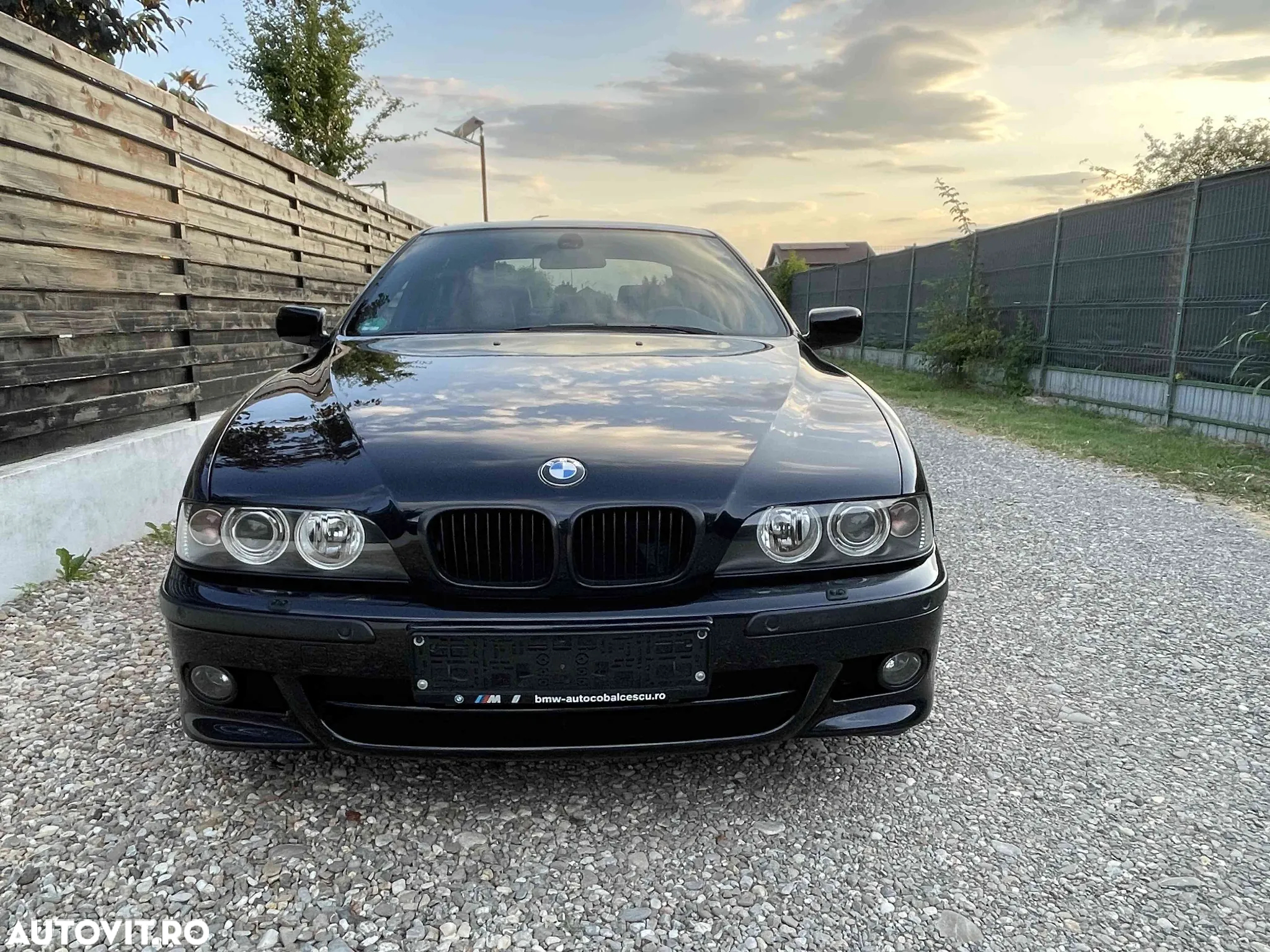 BMW Seria 5 520i - 2