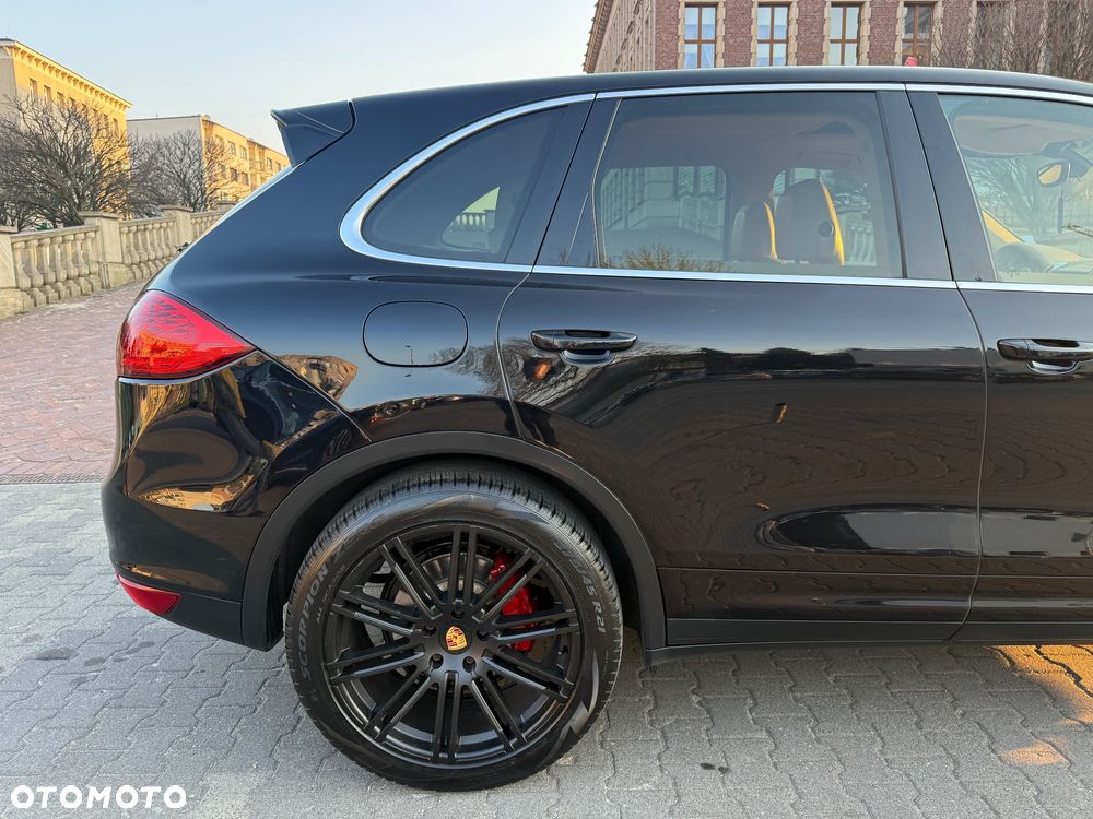 Porsche Cayenne - 27