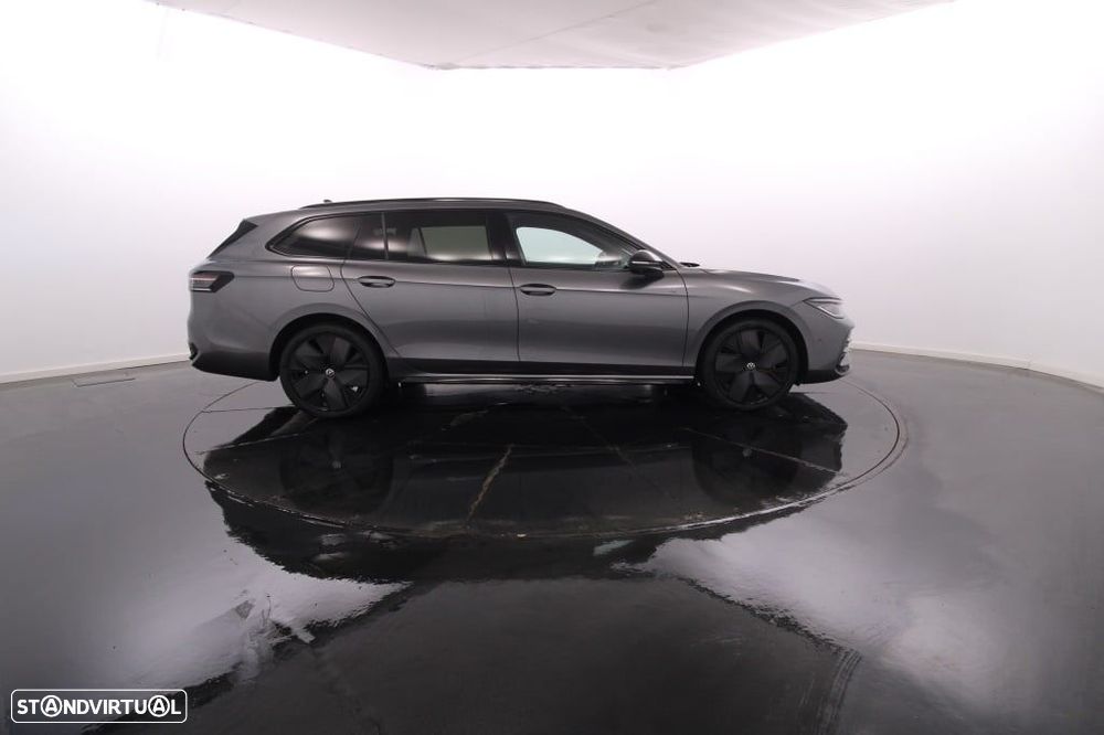 VW Passat Variant 1.5 TSI eHybrid R-Line DSG - 9