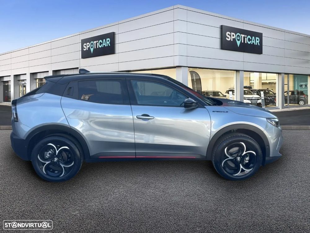 Alfa Romeo Junior 1.2 Speciale eDCT6 - 4