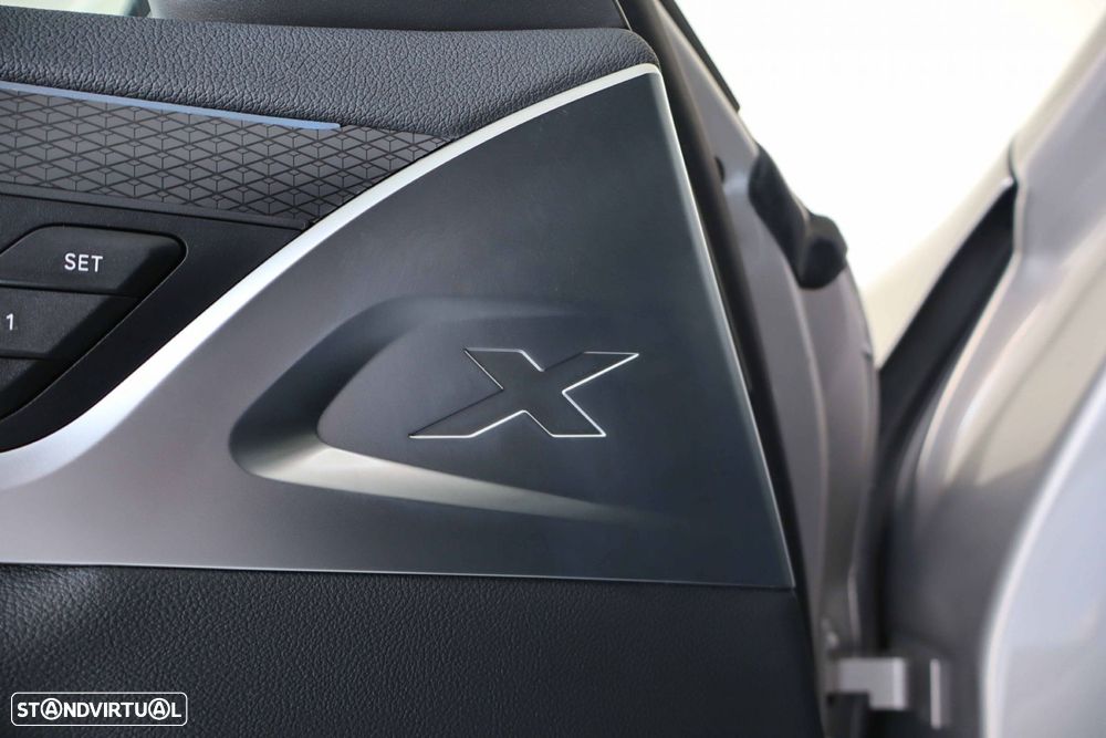 BMW iX3 M Sport Inspiring - 21