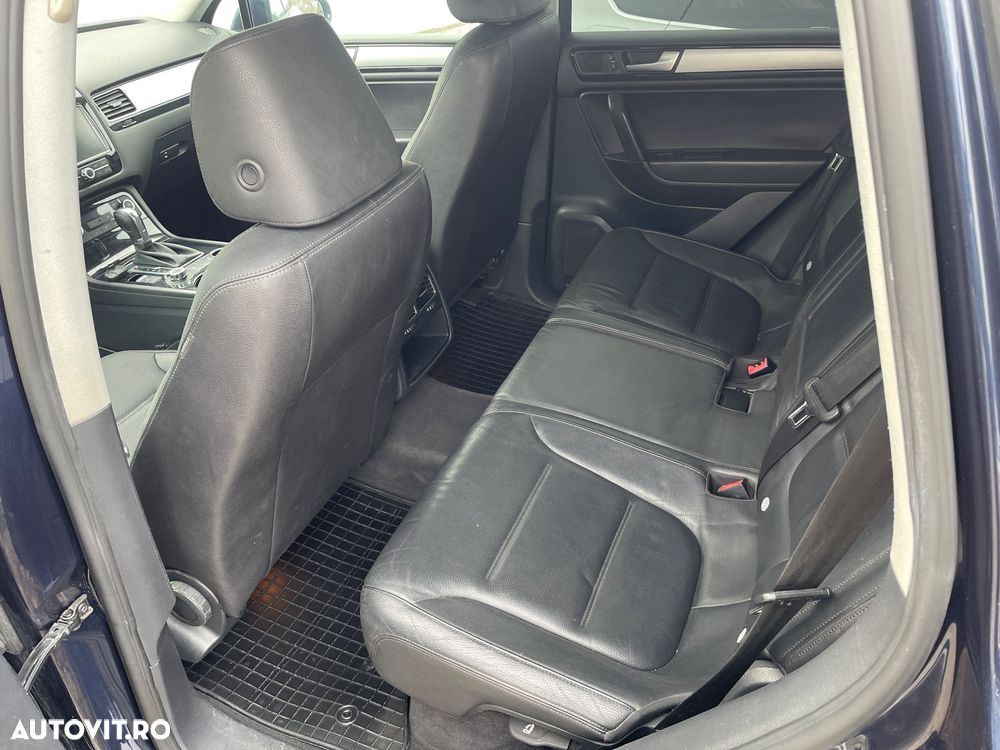 Volkswagen Touareg - 7